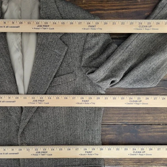 Peterborough Row Men's‎ Sport Coat Blazer Two Button Herringbone Soft Wool 40R